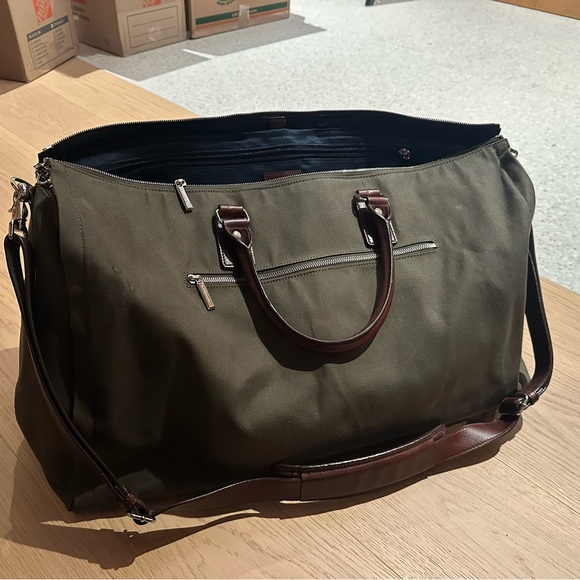 leather duffle bag – Satchel & Page Stylish Olive Canvas Weekender Garment Bag with Leather Details